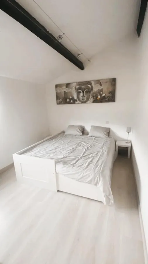 Apartamento Maison à 3,2km de l’aéroport Charleroi Bélgica